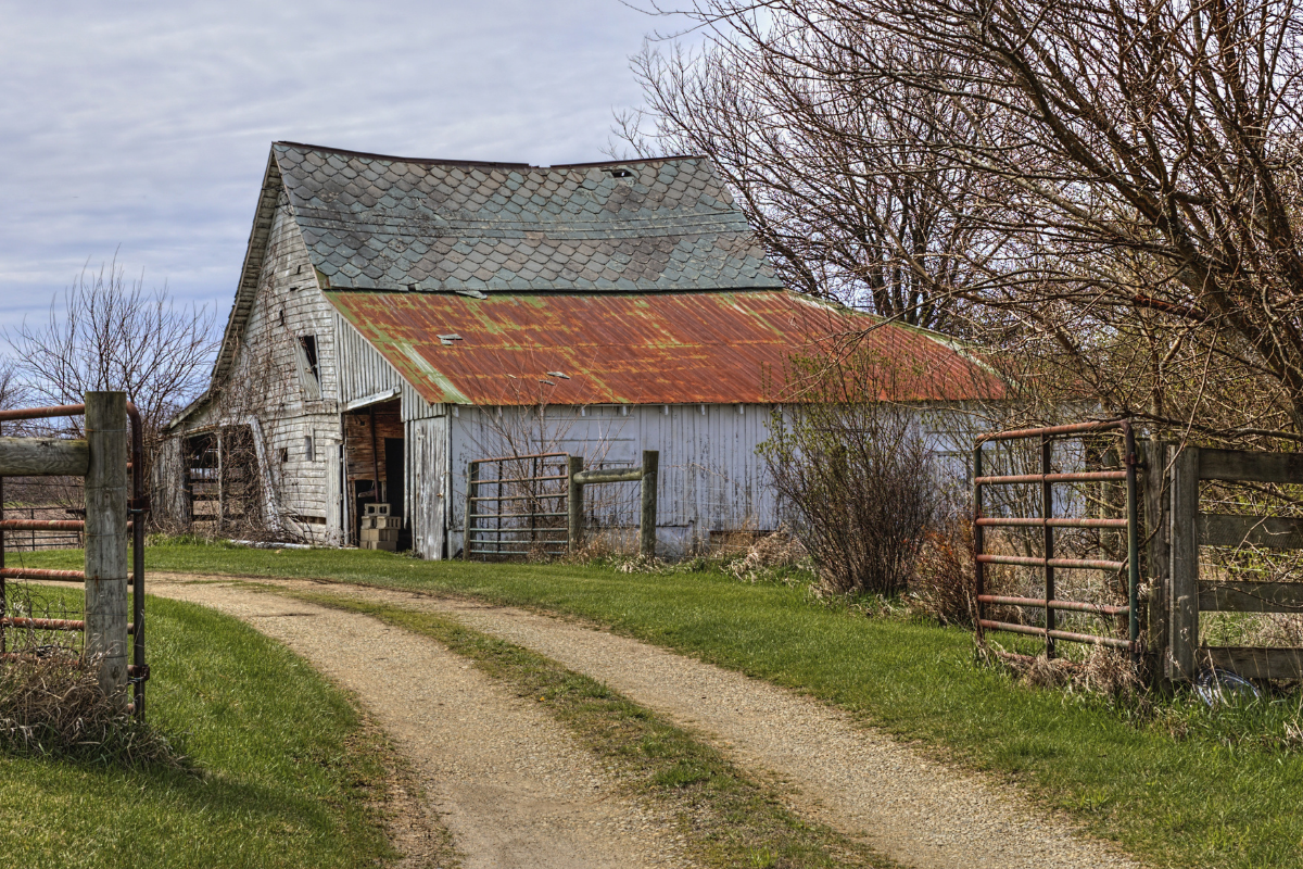 Ferme abandonnée à donner